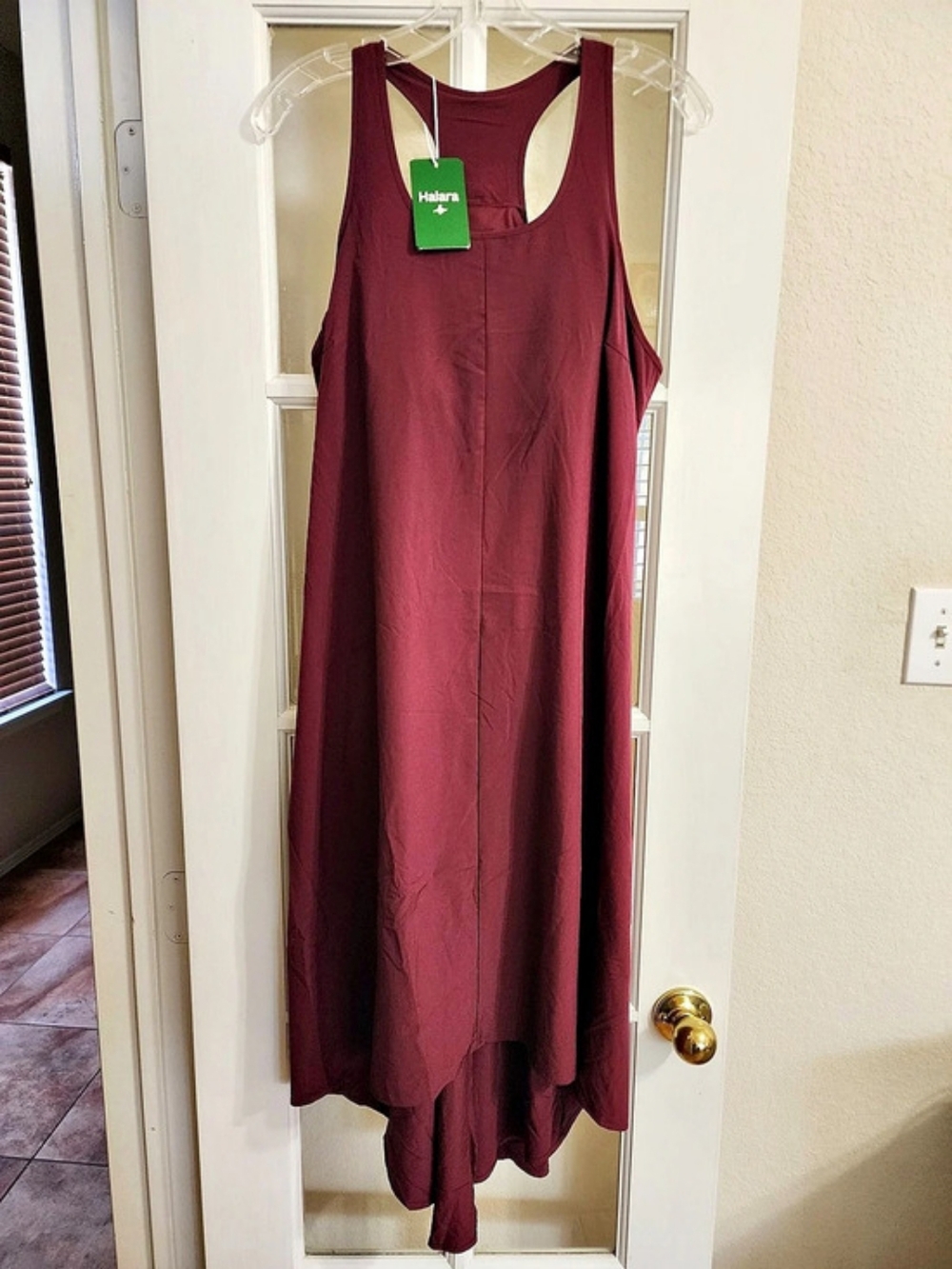 NWT Halara Breezeful High Low Midi Dress M Built In Bra Pockets Burgundy